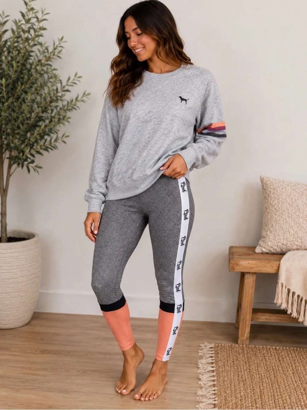 Vs pink ultimate Women's Grey  Active Leggings with coral color with crewneck